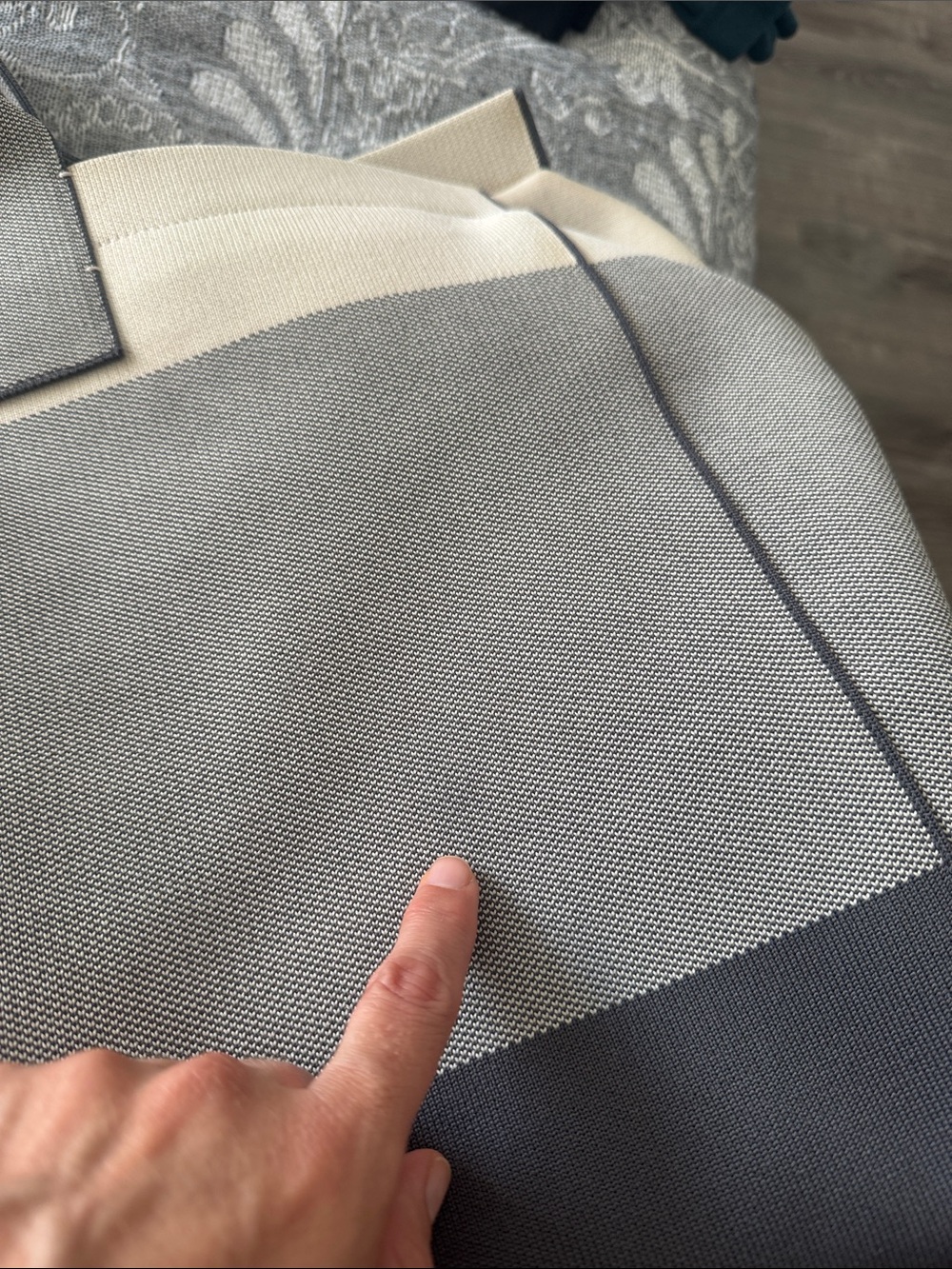 Rothy’s The Weekender Bag Gray Large Duffel Carry-on Travel Over Night. - Picture 16 of 16